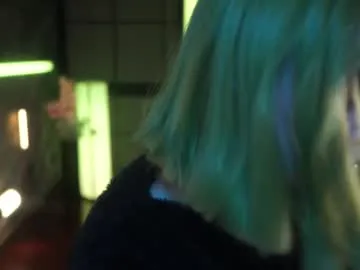 erikabeee1 – webcam model profile photo Image 4