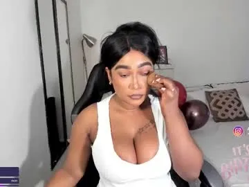 fay_miller2 – webcam model profile photo Image 12