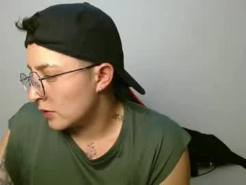 your_dolls – webcam model profile photo Image 19