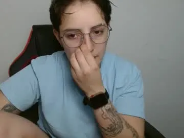 your_dolls – webcam model profile photo Image 5