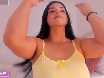 nathalienat – webcam model profile photo Image 2