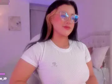 nathalienat – webcam model profile photo Image 4