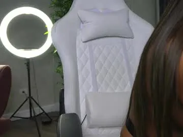 thebluelagoon30 – webcam model profile photo Image 3