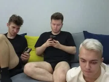 angelsofaurora – webcam model profile photo Image 8