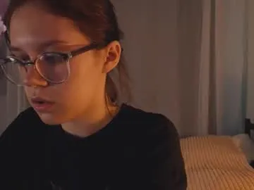 sexxxsirens – webcam model profile photo Image 4