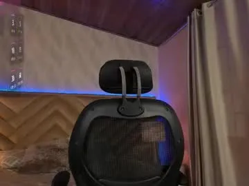 ella_twinkle – webcam model profile photo Image 13