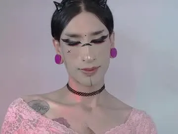 luckaisha – webcam model profile photo Image 19