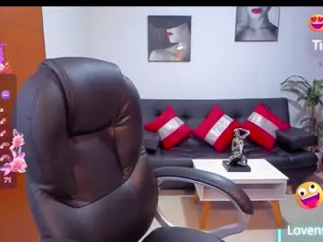 jadelin_min – webcam model profile photo Image 14