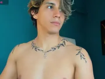 sexy_hot_friends_ – webcam model profile photo Image 19