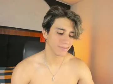 sexy_hot_friends_ – webcam model profile photo Image 7