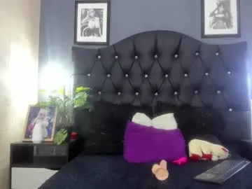 playussoftly – webcam model profile photo Image 4