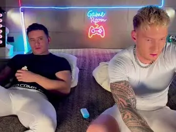 fetchingcouplee – webcam model profile photo Image 12