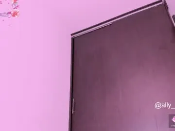 xoharperr – webcam model profile photo Image 13