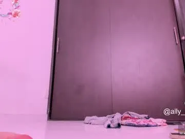 xoharperr – webcam model profile photo Image 5