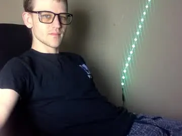 felissiany – webcam model profile photo Image 15