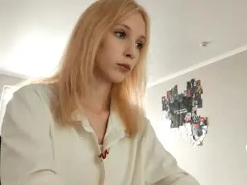 wet_dreamm22 – webcam model profile photo Image 2