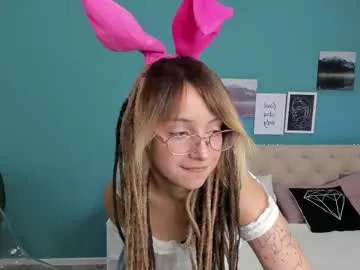 blissdilley – webcam model profile photo Image 2