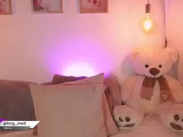 dakota_lynn – webcam model profile photo Image 5