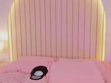 pinkadele – webcam model profile photo Image 10