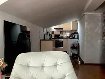 sexxxsirens – webcam model profile photo Image 19