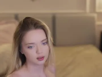 kira_sexxx – webcam model profile photo Image 14