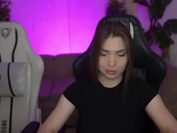 kira_sexxx – webcam model profile photo Image 17