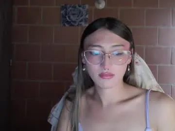 socialmediasweetty – webcam model profile photo Image 3