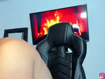 wet_dreamm22 – webcam model profile photo Image 8