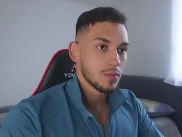 manita_misti – webcam model profile photo Image 12