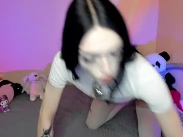 pinkypuppa – webcam model profile photo Image 7