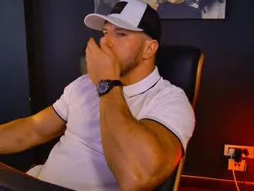 mimi_monroe1 – webcam model profile photo Image 16