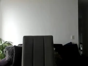 wet_dreamm22 – webcam model profile photo Image 9