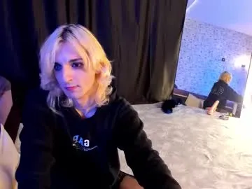 adelina_shine – webcam model profile photo Image 5