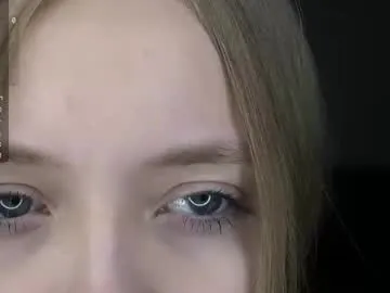 tiffanyblaize – webcam model profile photo Image 3