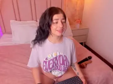 blue_bow – webcam model profile photo Image 5