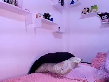 a_lejandro_08 – webcam model profile photo Image 5