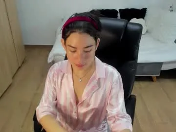 realtryit – webcam model profile photo Image 10