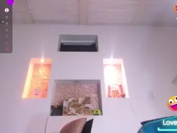 anabel054 – webcam model profile photo Image 3