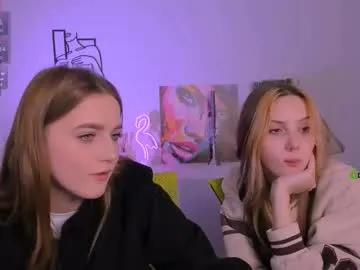 wet_dreamm22 – webcam model profile photo Image 8