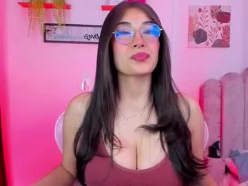 lollove24 – webcam model profile photo Image 2