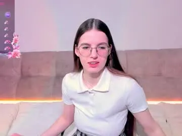 solosara8 – webcam model profile photo Image 16