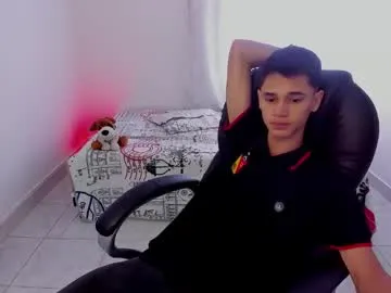 tastypoint – webcam model profile photo Image 18