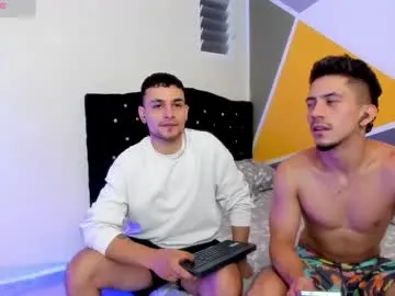 sexy_hot_friends_ – webcam model profile photo Image 19