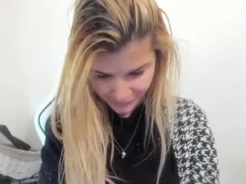 alenaxoxoo – webcam model profile photo Image 18