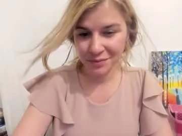 alenaxoxoo – webcam model profile photo Image 6