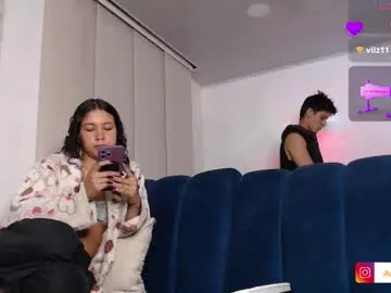 double_magic_ – webcam model profile photo Image 19