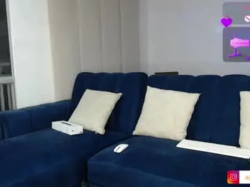 double_magic_ – webcam model profile photo Image 7