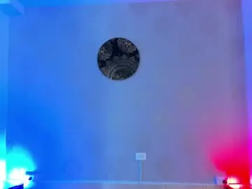 your_wild_fantasy – webcam model profile photo Image 12