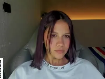 your_dolls – webcam model profile photo Image 6