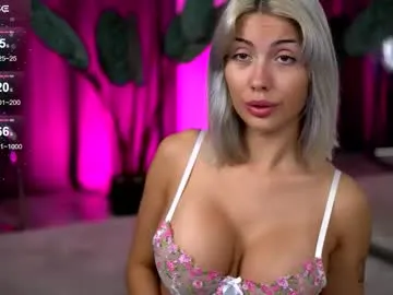 splendid_dolls – webcam model profile photo Image 11